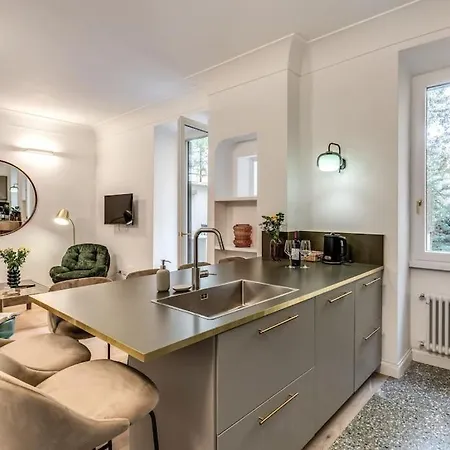 Apartamento 3 Bedroom Via Genova Monti Area Roma