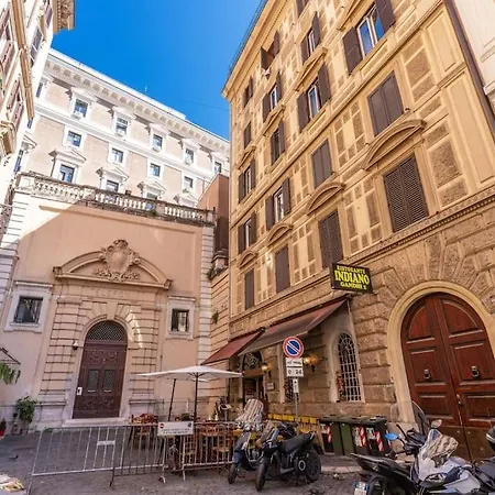 3 Bedroom Via Genova Monti Area *