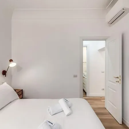 3 Bedroom Via Genova Monti Area شقة *