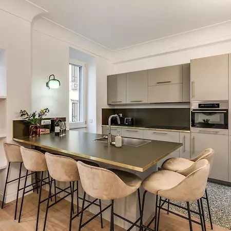 3 Bedroom Via Genova Monti Area