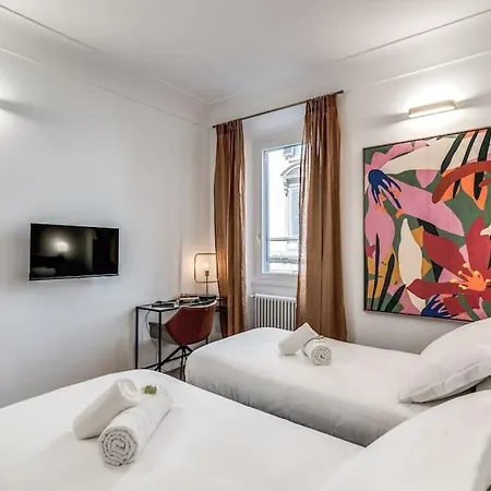 شقة 3 Bedroom Via Genova Monti Area
