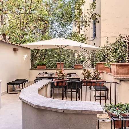 3 Bedroom Via Genova Monti Area شقة