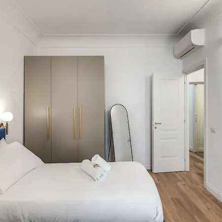 3 Bedroom Via Genova Monti Area شقة *