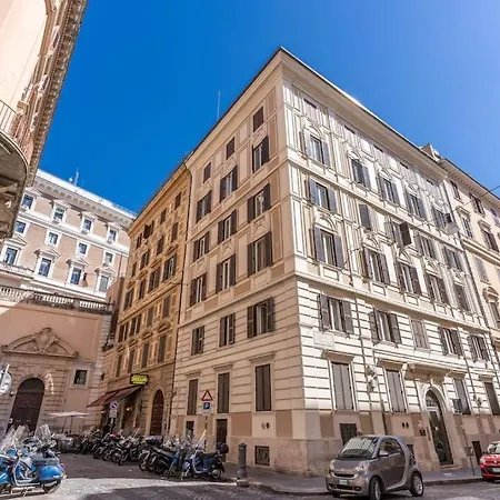 3 Bedroom Via Genova Monti Area شقة روما